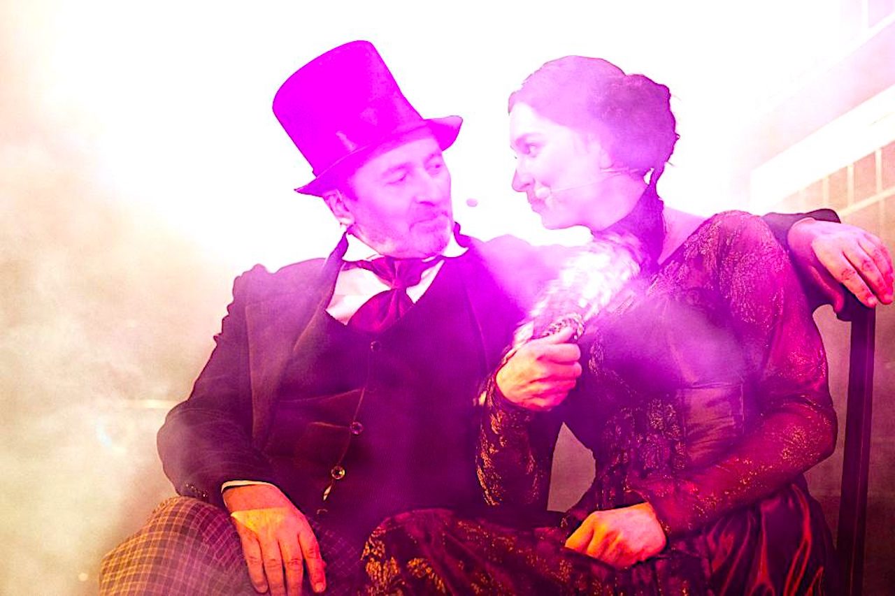 „Zmierzch – świtem…” – opowieść o tym jak żyli i jak umierają bohaterowie