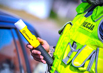 Chociaż kierował po pijanemu, to prawa jazdy nie straci – drugi prawa jazdy nie odzyska, a ten trzeci…