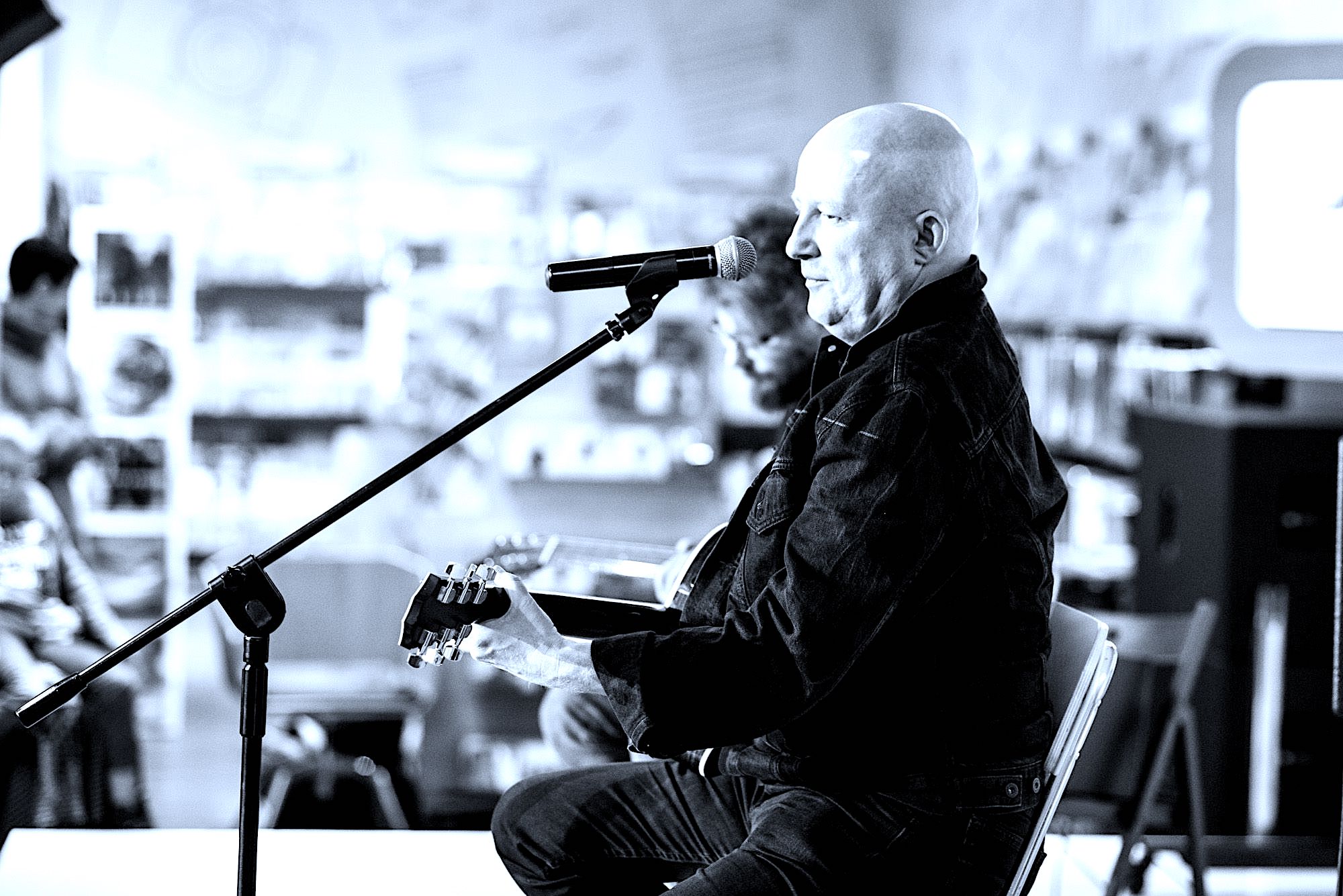Koncert na powitanie lata – Piotr Bukartyk