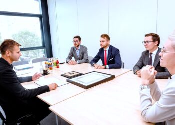 Kolejny inwestor lokuje działalność w Bielawie – jest wsparcie WSSE „Invest-Park”