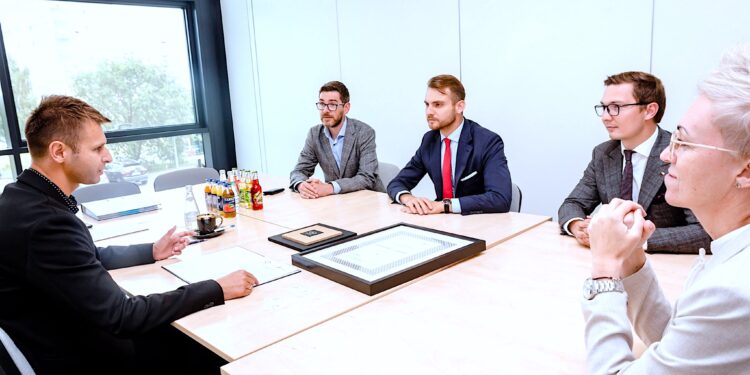 Kolejny inwestor lokuje działalność w Bielawie – jest wsparcie WSSE „Invest-Park”