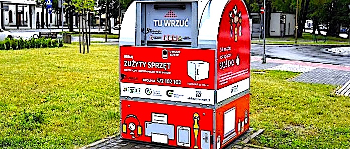 Niepotrzebny elektroniczny drobiazg – można go bezpłatnie wrzucić do pojemników w powiecie dzierżoniowskim