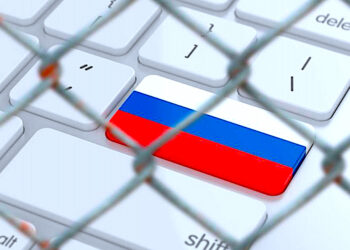 Najgroźniejsze są fake newsy związane z rosyjską wojną informacyjną [VIDEO]