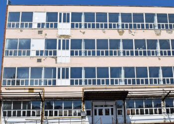 Przekształcanie budynków biurowych i handlowych na cele mieszkalne