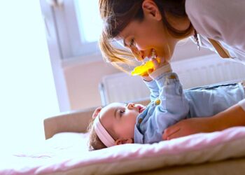 Zasiłki macierzyńskie bez podatku – od lipca 2022