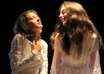 „Zwierciadło Kwiatu” – wieczór metamorficzny już dzisiaj