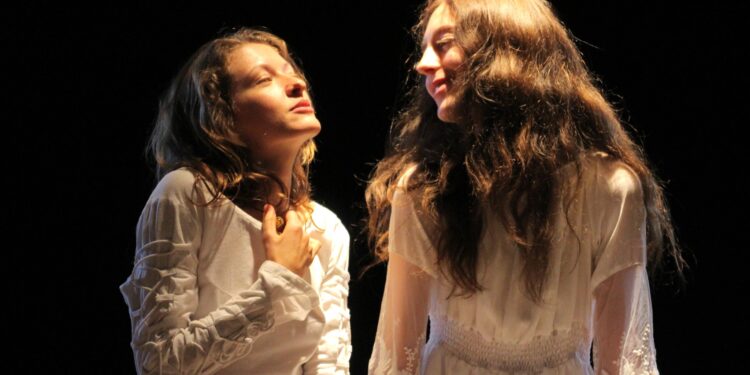 „Zwierciadło Kwiatu” – wieczór metamorficzny już dzisiaj