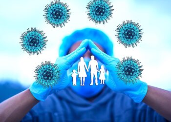 Niespójne deklaracje Polaków w sprawie szczepień przeciw COVID-19