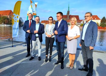 Kandydaci na kandydatów do Sejmu RP z list „Polska 2050 Szymona Hołowni” – partia deklaruje, że skończy z „hydrodziaderstwem”