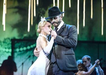 „Mock. Czarna burleska” – kryminał noir z nutą thrillera