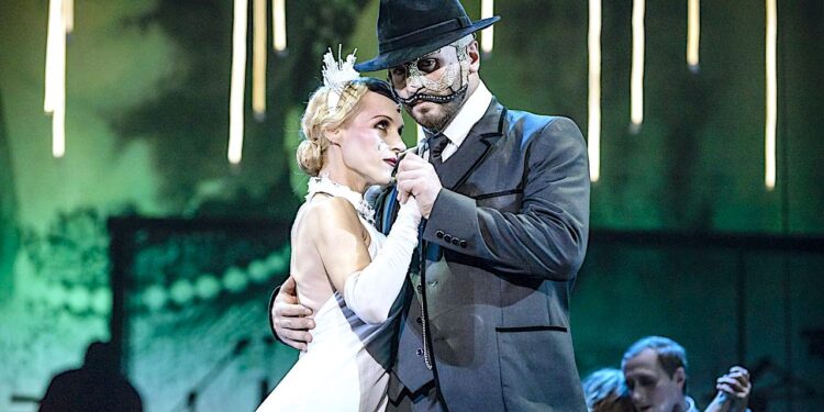 „Mock. Czarna burleska” – kryminał noir z nutą thrillera