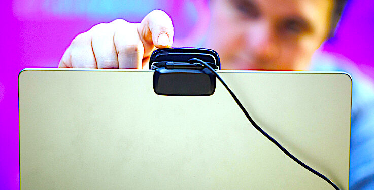 Ponad połowa klientów odwiedza urzędy… zdalnie