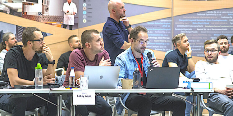Technologia w służbie ekologii: hackathon GO Green – Energy Efficiency Solutions