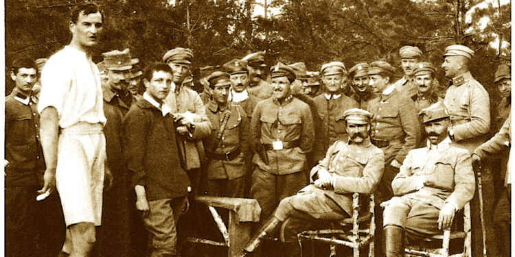 Turniej Piłkarski pamięci pułkownika Jana Kruka-Śmigli – mecze w Bielawie i Wrocławiu