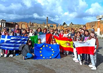 Młodzi pasjonaci nauki w podróży – z Dzierżoniowa do Neapolu