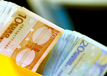 Główny Urząd Statystyczny: 15,4 mld zł dla samorządów ze środków unijnych w 2021 r.