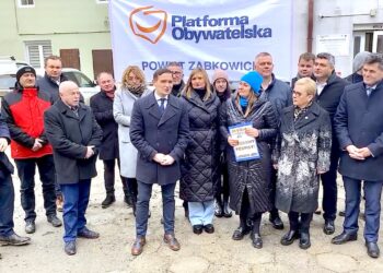 Michał Jaros i Monika Wielichowska – posłowie Platformy Obywatelskiej agitują za in vitro / AKTUALIZACJA