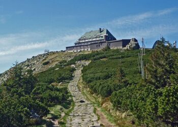 Sto lat historii w sercu Karkonoszy