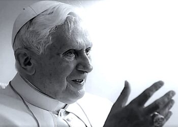 Modlitwa w intencji śp Papieża Seniora