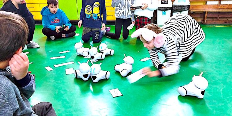 Photon pomaga w edukacji