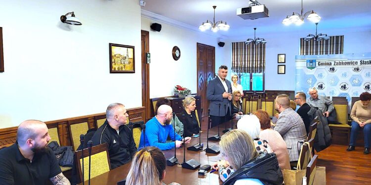 Umowy ze stowarzyszeniami podpisane