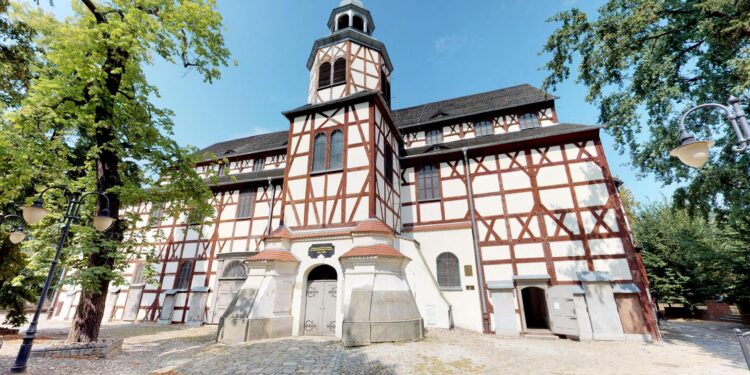 miejscakultury-dolnego-slaska-kosciol-pokoju-w-jaworze