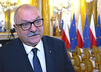 Cezary Przybylski Pierwsze konkursy