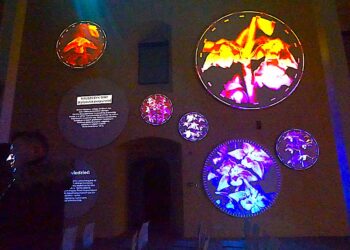 Wirtualna ekspozycja w zabytkowym wnętrzu