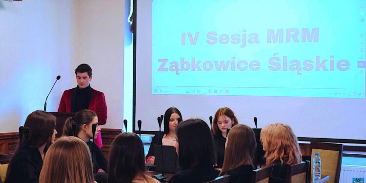 IV sesja Młodzieżowej Rady Miejskiej