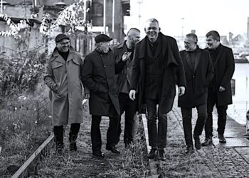 Człowiek czasami serce otworzy