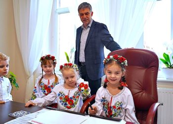 Przedświąteczne odwiedziny u świdnickich urzędników