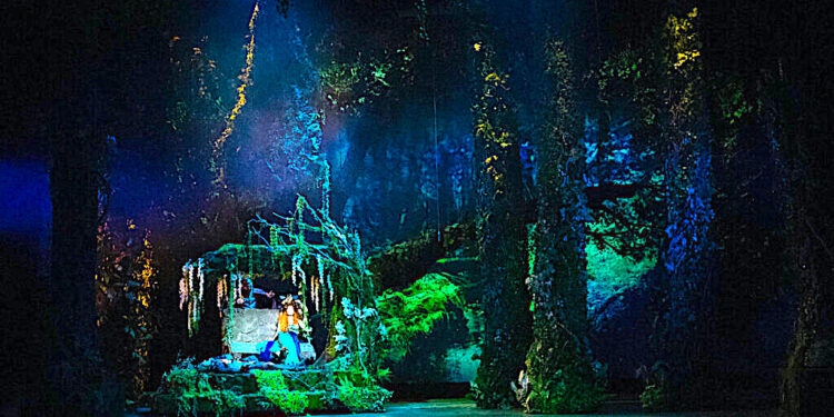 Cztery wątki i trzy pary kochanków