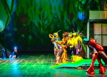 Dwa przenikające się światy