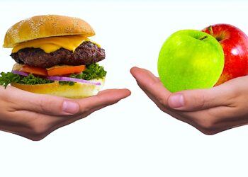 Dzieci na śmieciowym jedzeniu