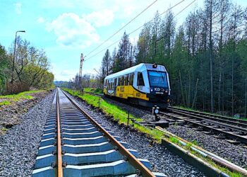Linia kolejowa z Gryfowa Śląskiego