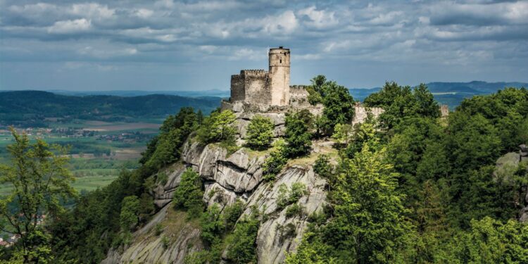 miejscakultury-dolnego-slaska-zamek-chojnik