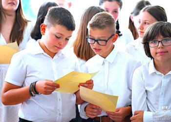 Dzieci rodzą się ze skrzydłami