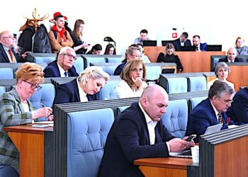 Opozycja pokonana w politycznej potyczce