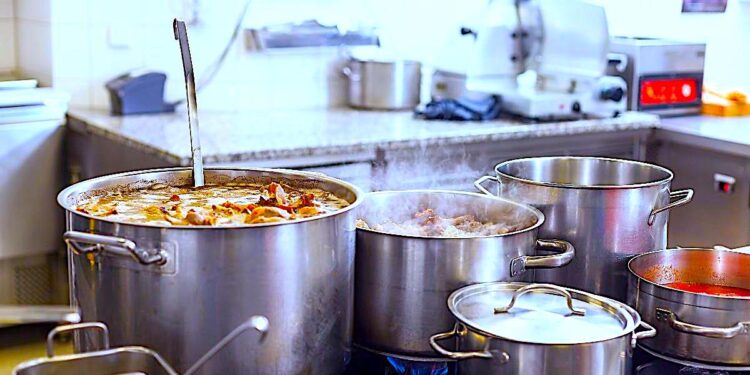 Będzie nowa kuchnia w henrykowskiej podstawówce