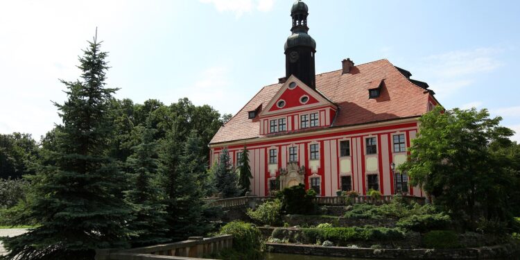 miejscakultury-dolnego-slaska-palac-w-warmatowicach-sienkiewiczowskich