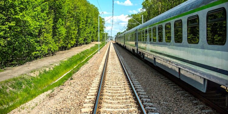 Dwie linie kolejowe na Dolnym Śląsku
