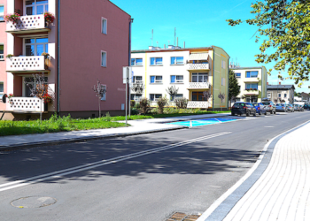 Dwie ulice i jedna droga