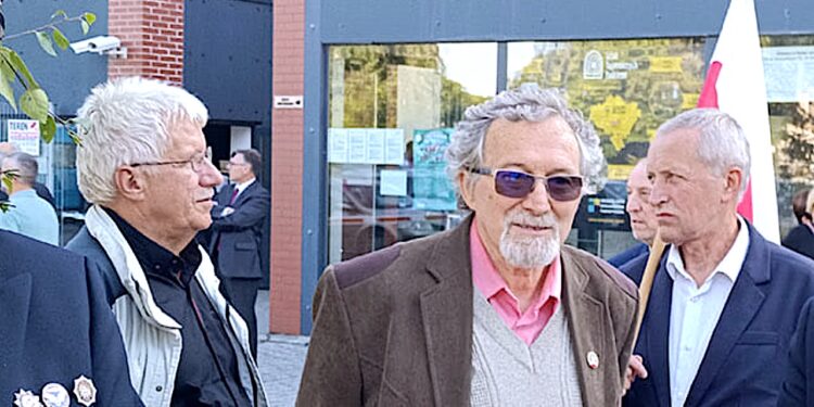 Jerzy Langer: „Wałbrzych nie należy tylko Romana Szełemeja!” [OPINIA]