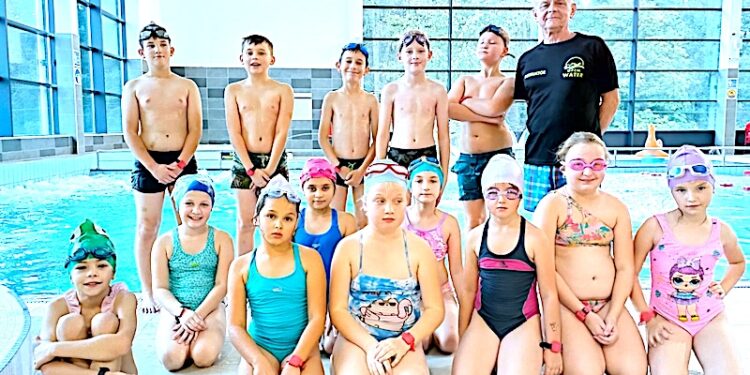 Akcja Umiem Pływać