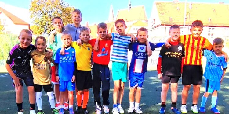 Piłka nożna popularnym