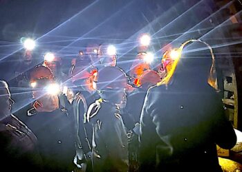 Przybyło detektywów