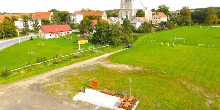 Rowerowa turystyka z przystankami