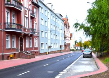 Ulica Szkolna wypiękniała