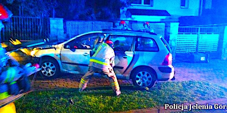 Za kierownicą nietrzeźwy i uciekający