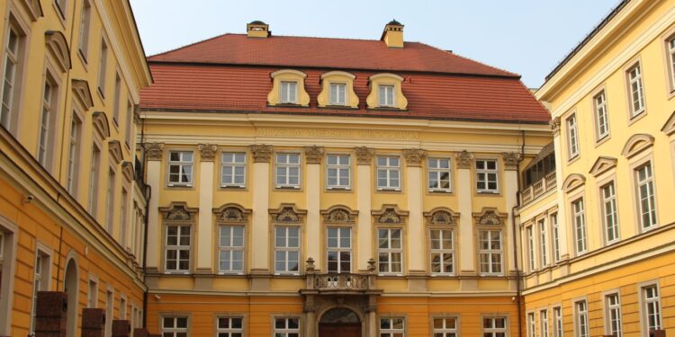 miejscakultury-dolnego-slaska-palac-krolewski-we-wroclawiu